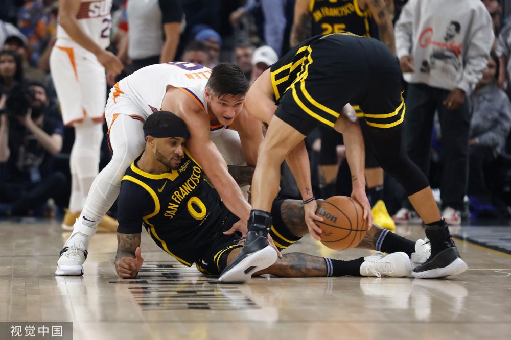 助球队渡过 助球队渡过