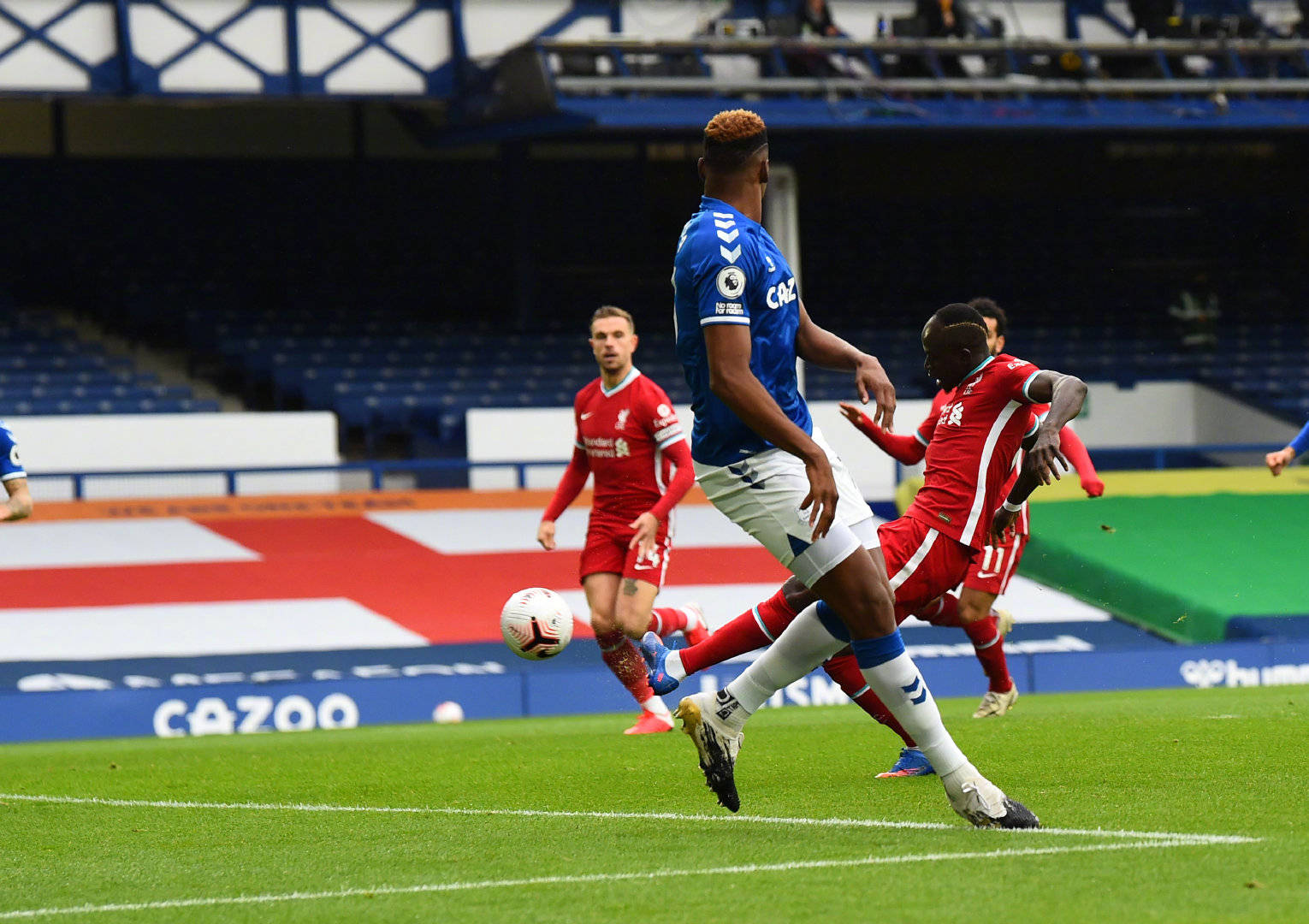 外比赛中夺 外比赛中夺